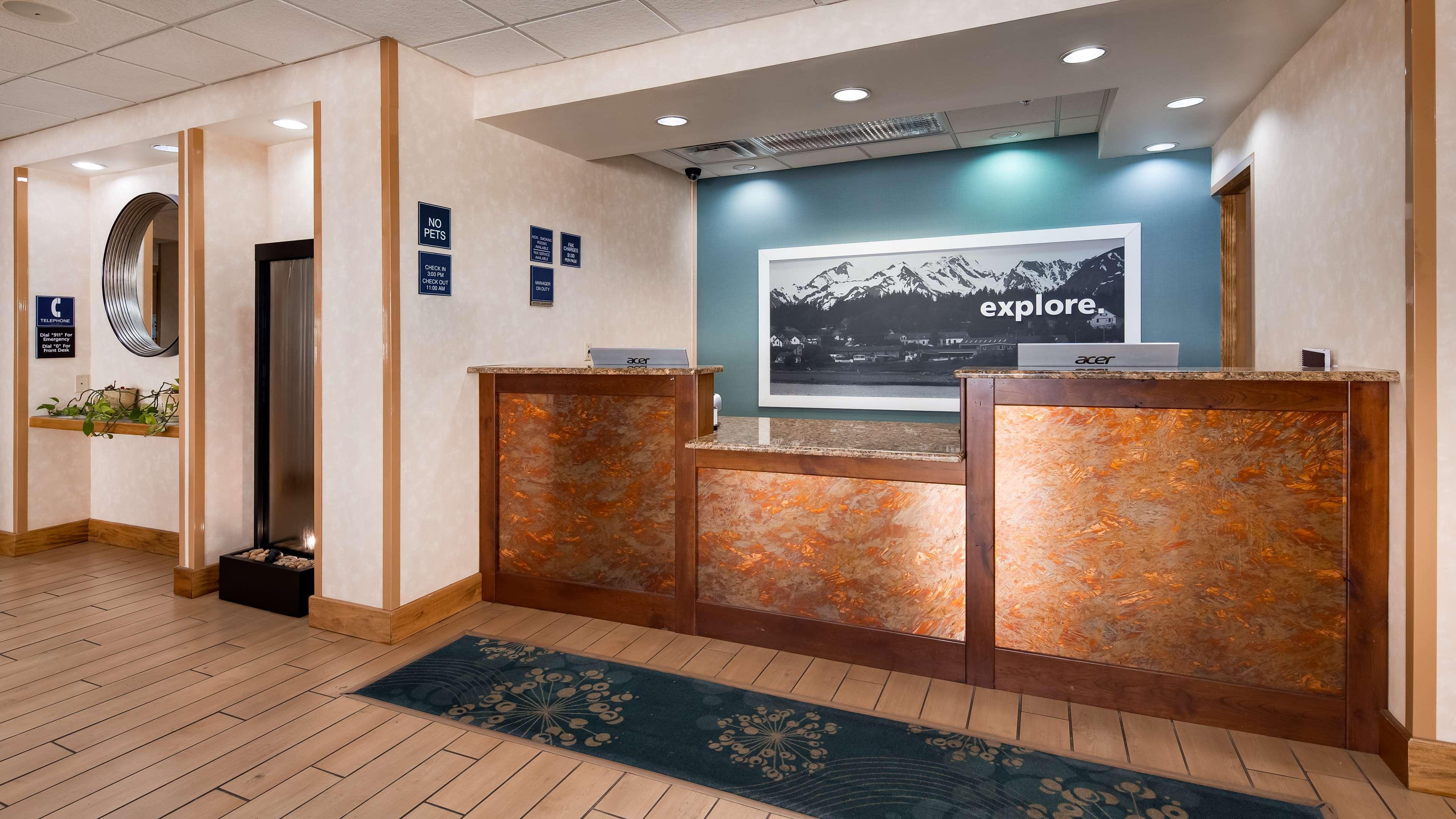 Surestay Plus Hotel By Best Western Cheyenne Exterior photo
